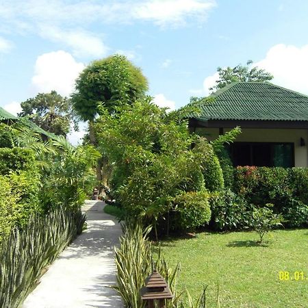 Rawai Boutique Resort Phuket Bagian luar foto