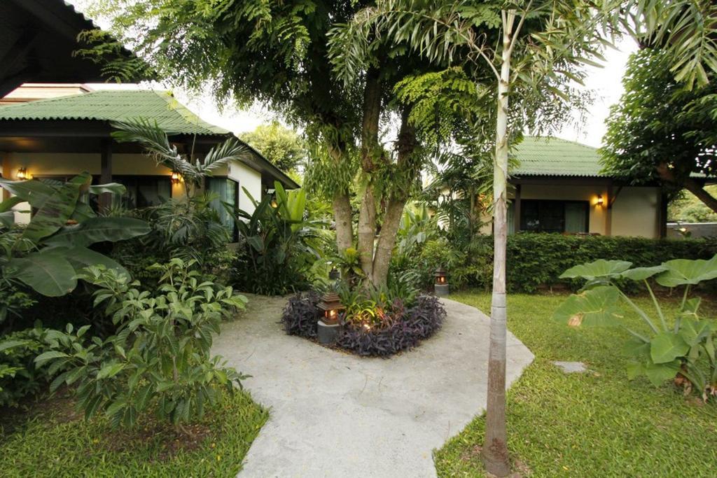Rawai Boutique Resort Phuket Bagian luar foto