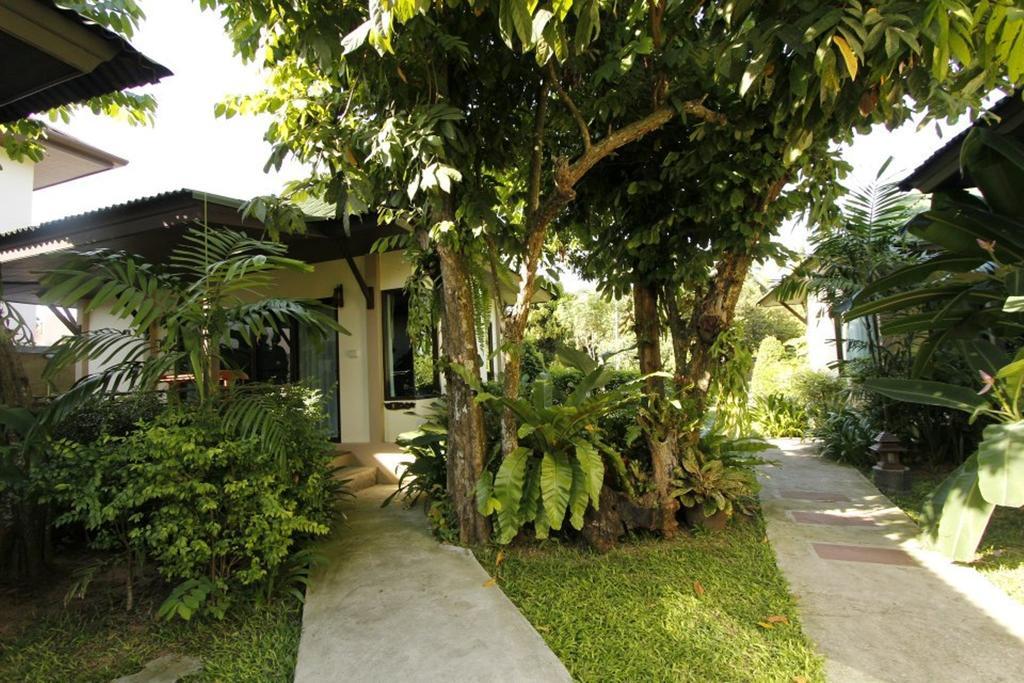 Rawai Boutique Resort Phuket Bagian luar foto
